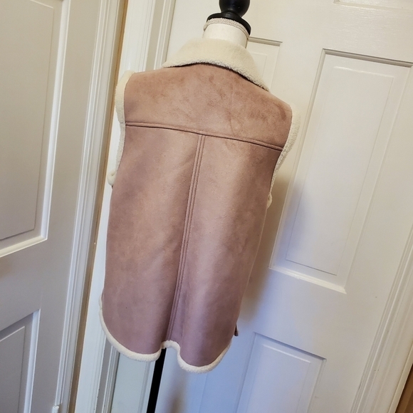 Talbots Powder Pink Suede Like Look Vest Size Large - Picture 2 of 9